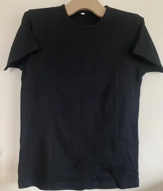Men plain Black T-shirt